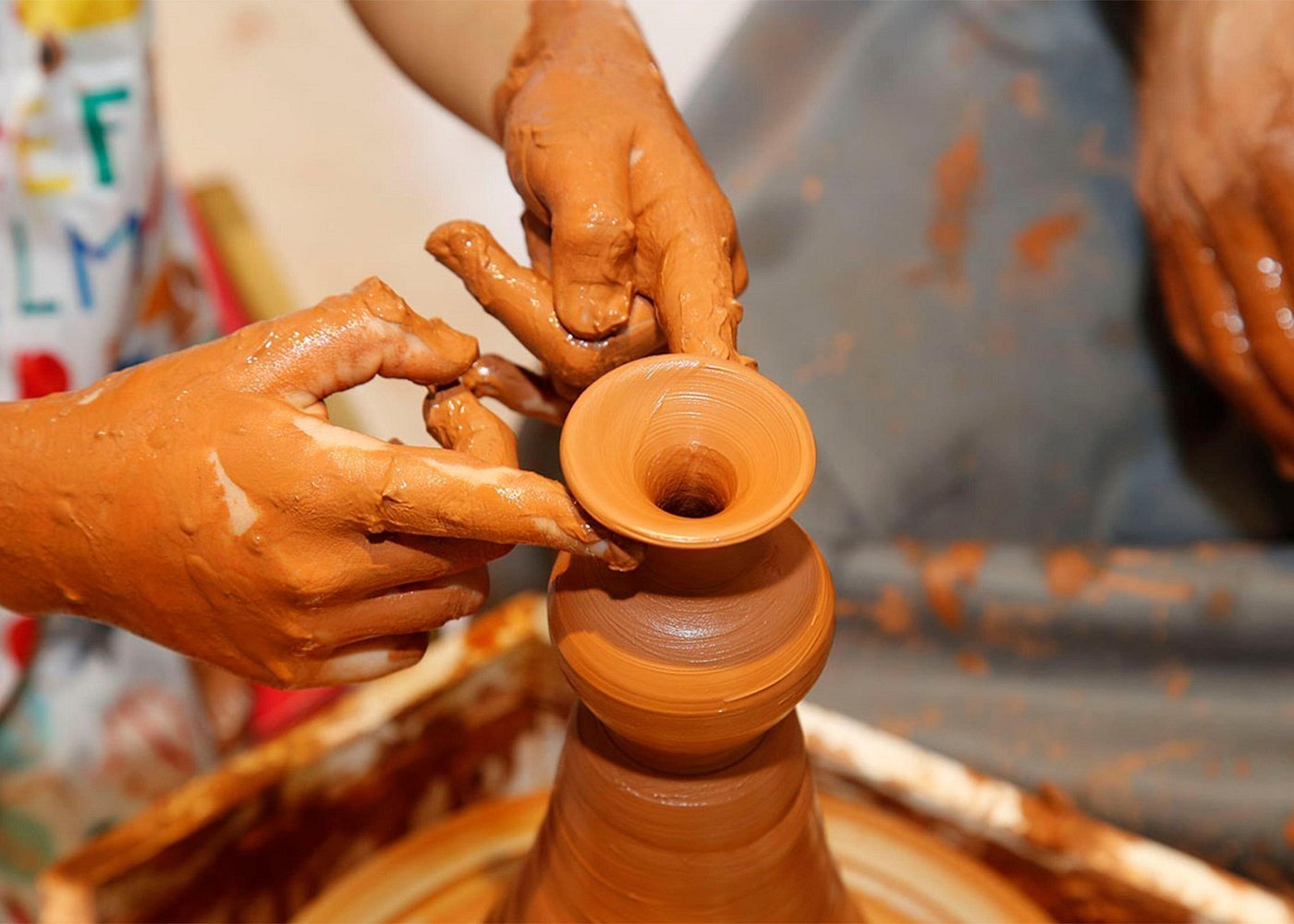 <span>Visit 5 </span> Pottery Workshop